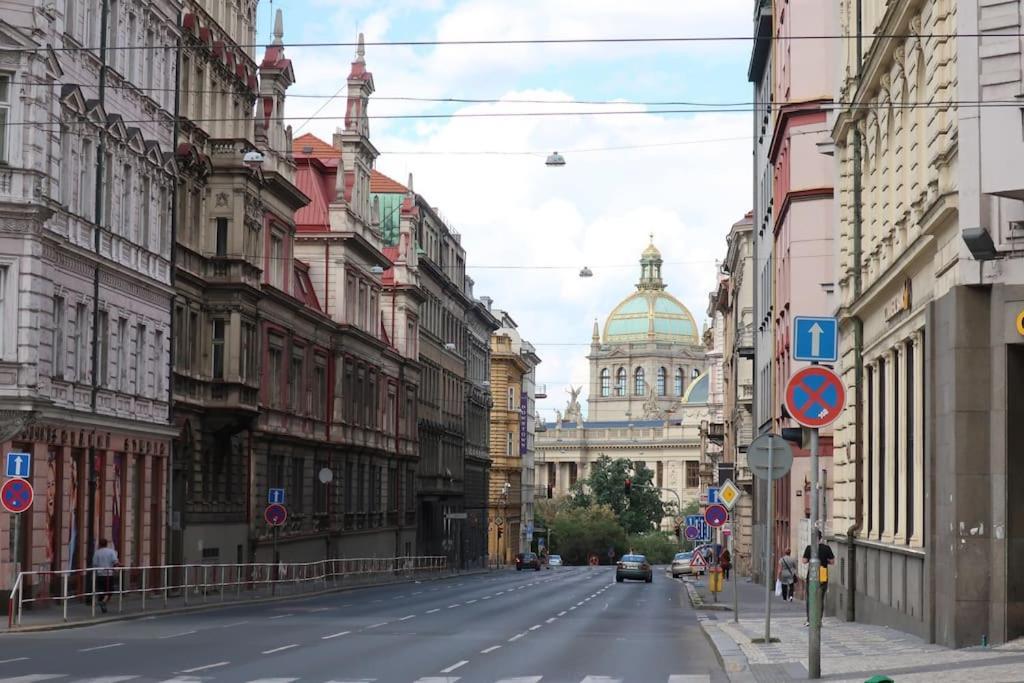 Appartamento Near Muzeum 1 Praga